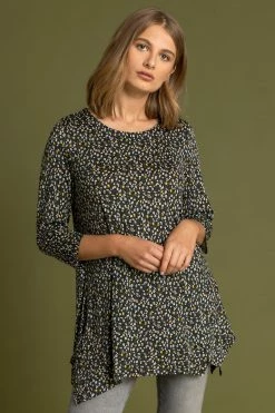 Roman Blue Ditsy Floral Print Hanky Hem Top