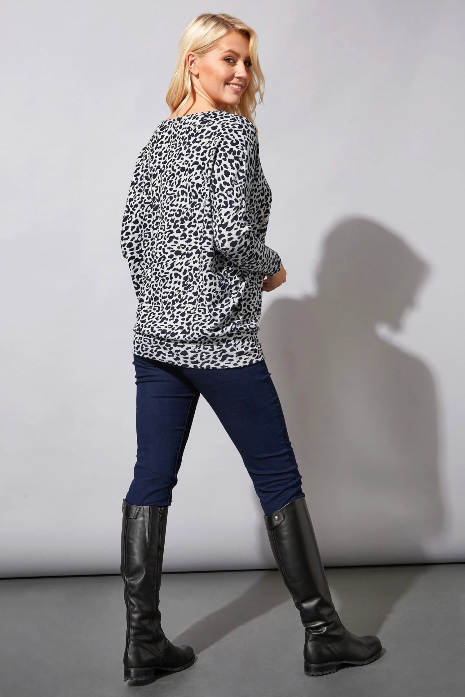 Roman Navy Animal Print Jersey Top 5 Roman Navy Animal Print Jersey Top - Image 3