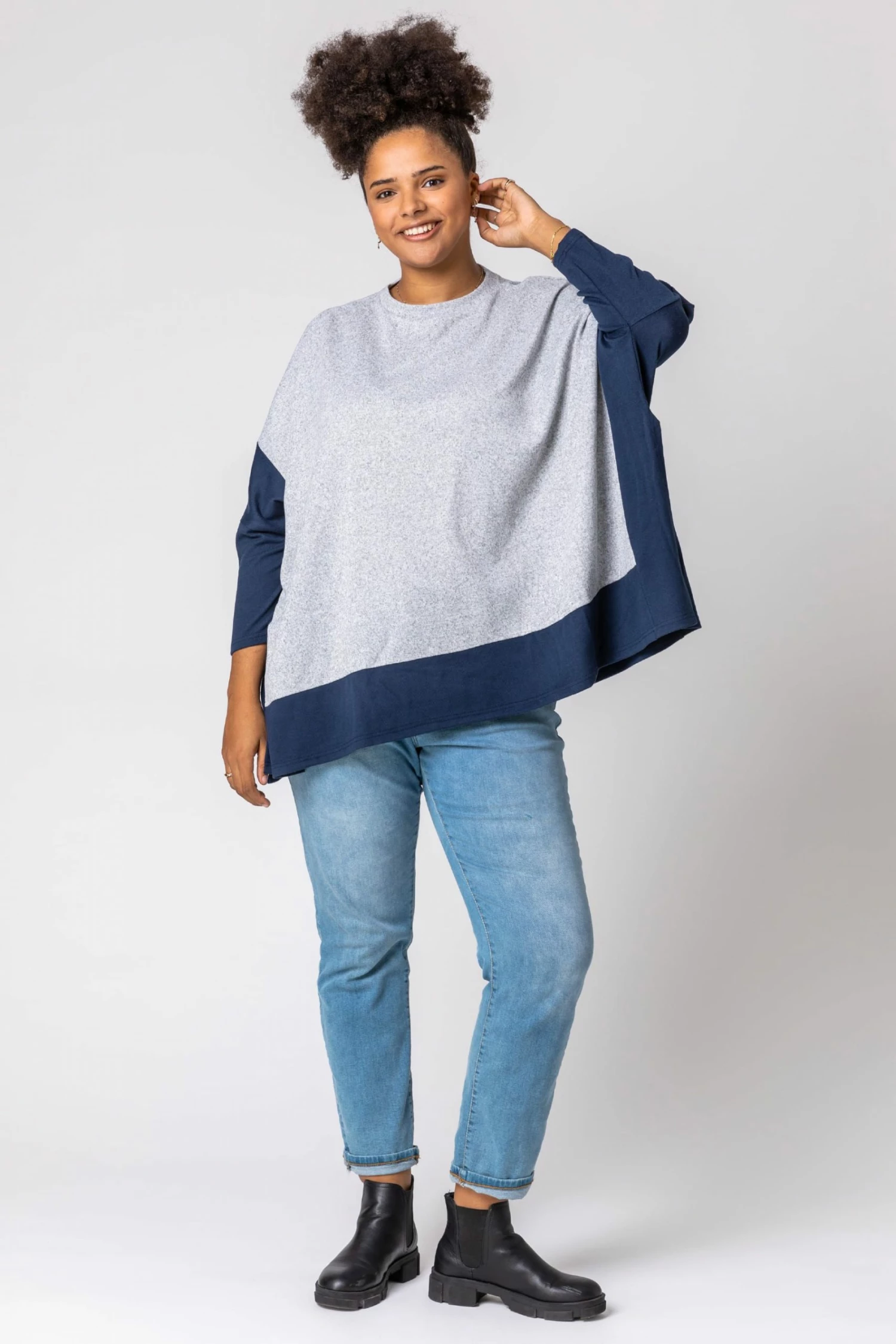 Roman Grey Curve Colour Block Slouchy Top 5 Roman Grey Curve Colour Block Slouchy Top - Image 3