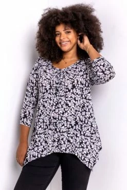 Roman White Curve Floral Print Hanky Hem Top -Roman Sales Shop unnamed file 8638