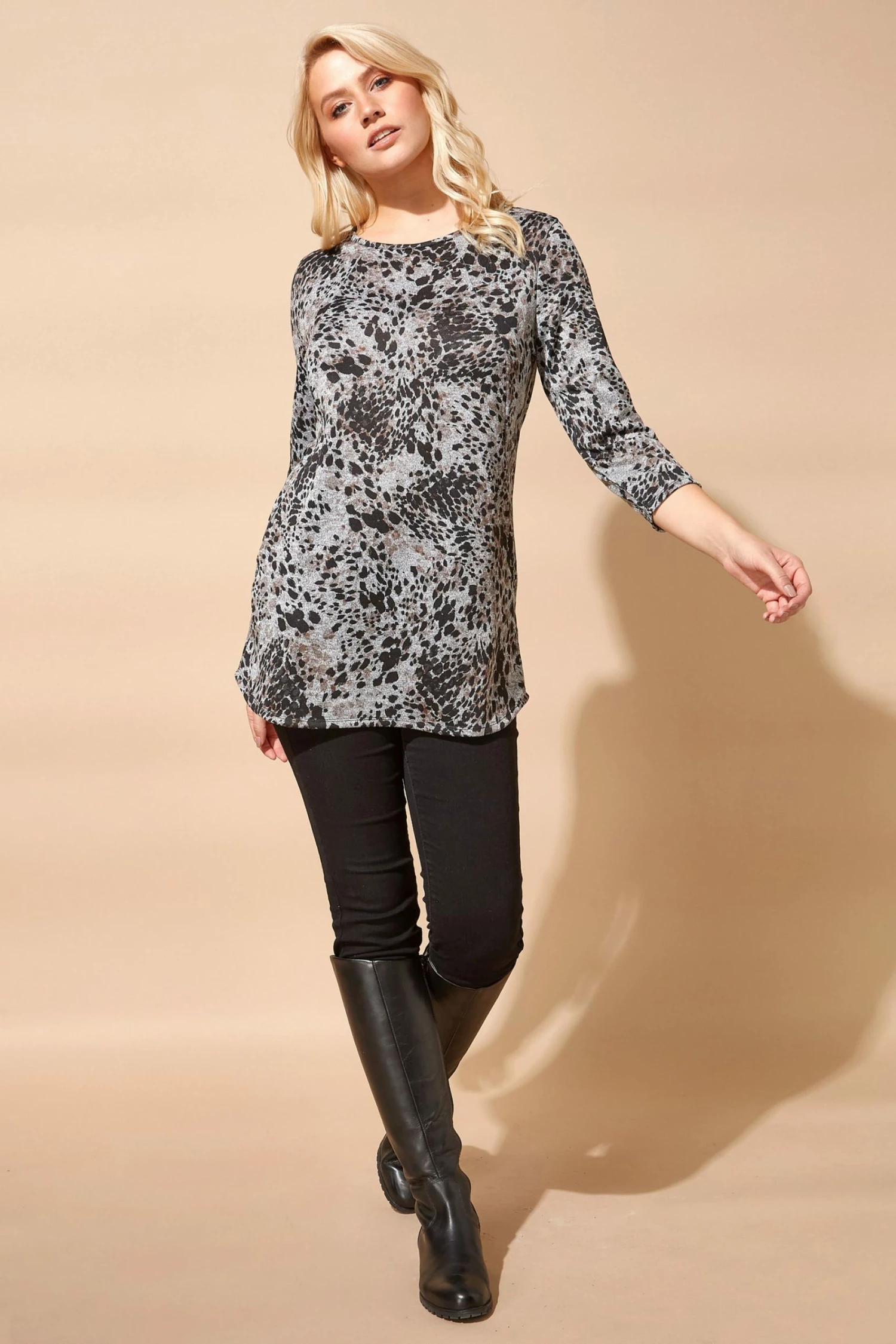 Roman Grey Originals Animal Print Pocket Detail Tunic 4 Roman Grey Originals Animal Print Pocket Detail Tunic - Image 2