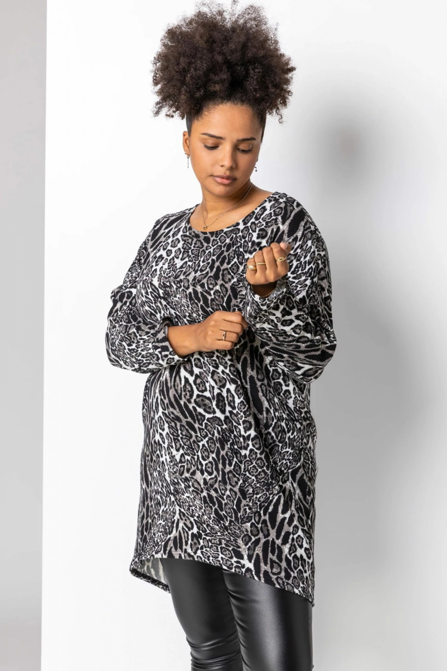Roman Grey Curve Animal Print Drop Hem Top 3 Roman Grey Curve Animal Print Drop Hem Top