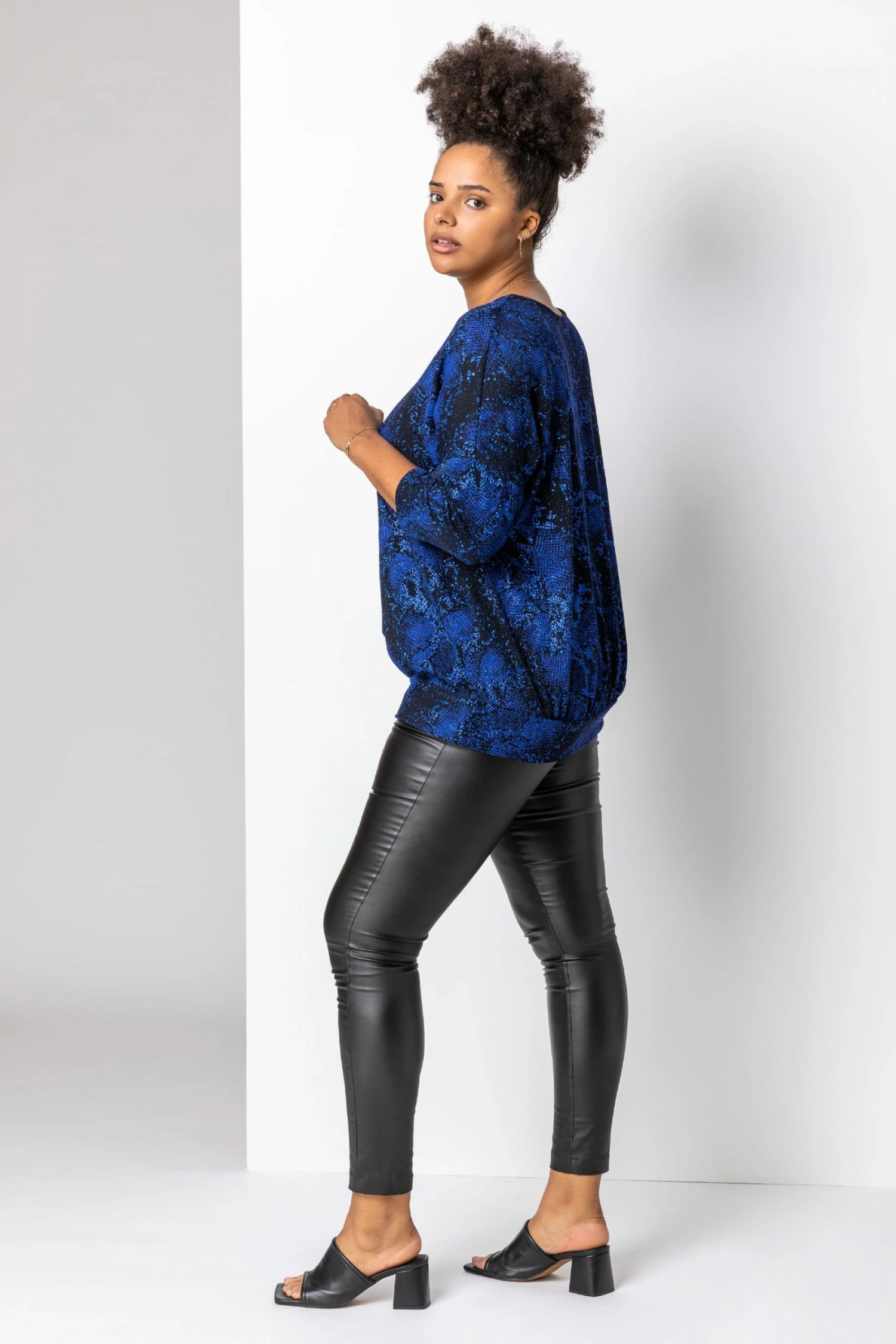 Roman Blue Curve Batwing Sparkle Snake Print Top 6 Roman Blue Curve Batwing Sparkle Snake Print Top - Image 4