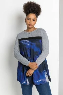 Roman Red Curve Abstract Print Contrast Top -Roman Sales Shop unnamed file 8826