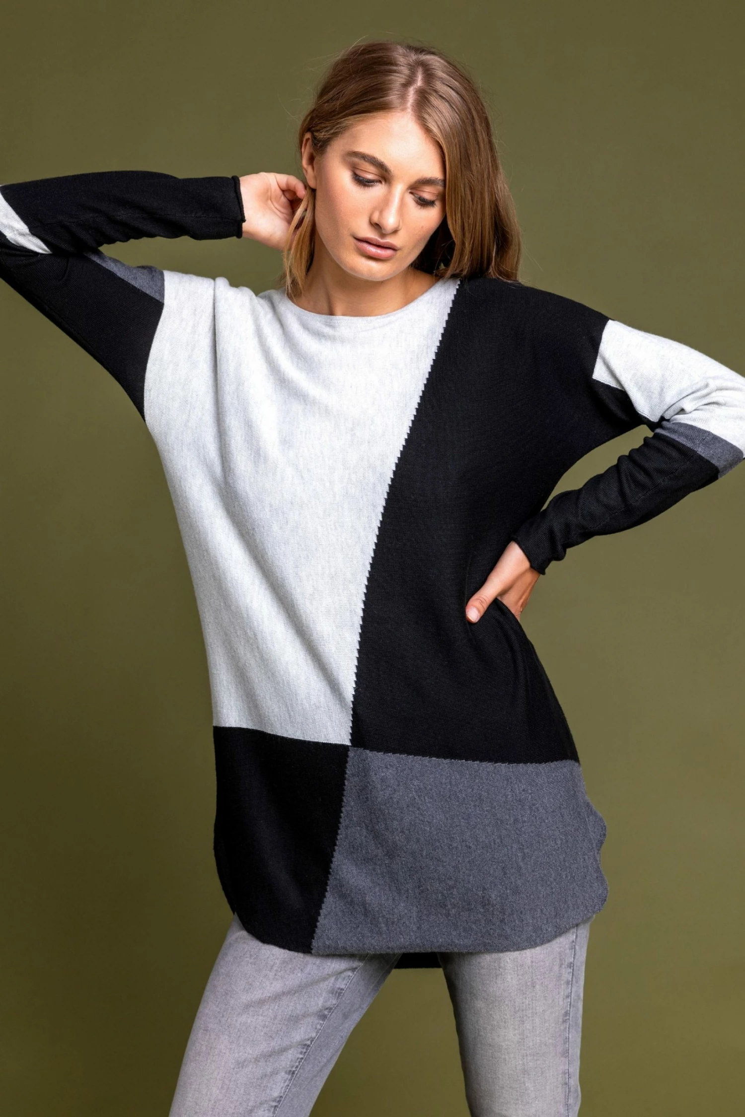 Roman Black Colour Block Crew Neck Jumper 3 Roman Black Colour Block Crew Neck Jumper