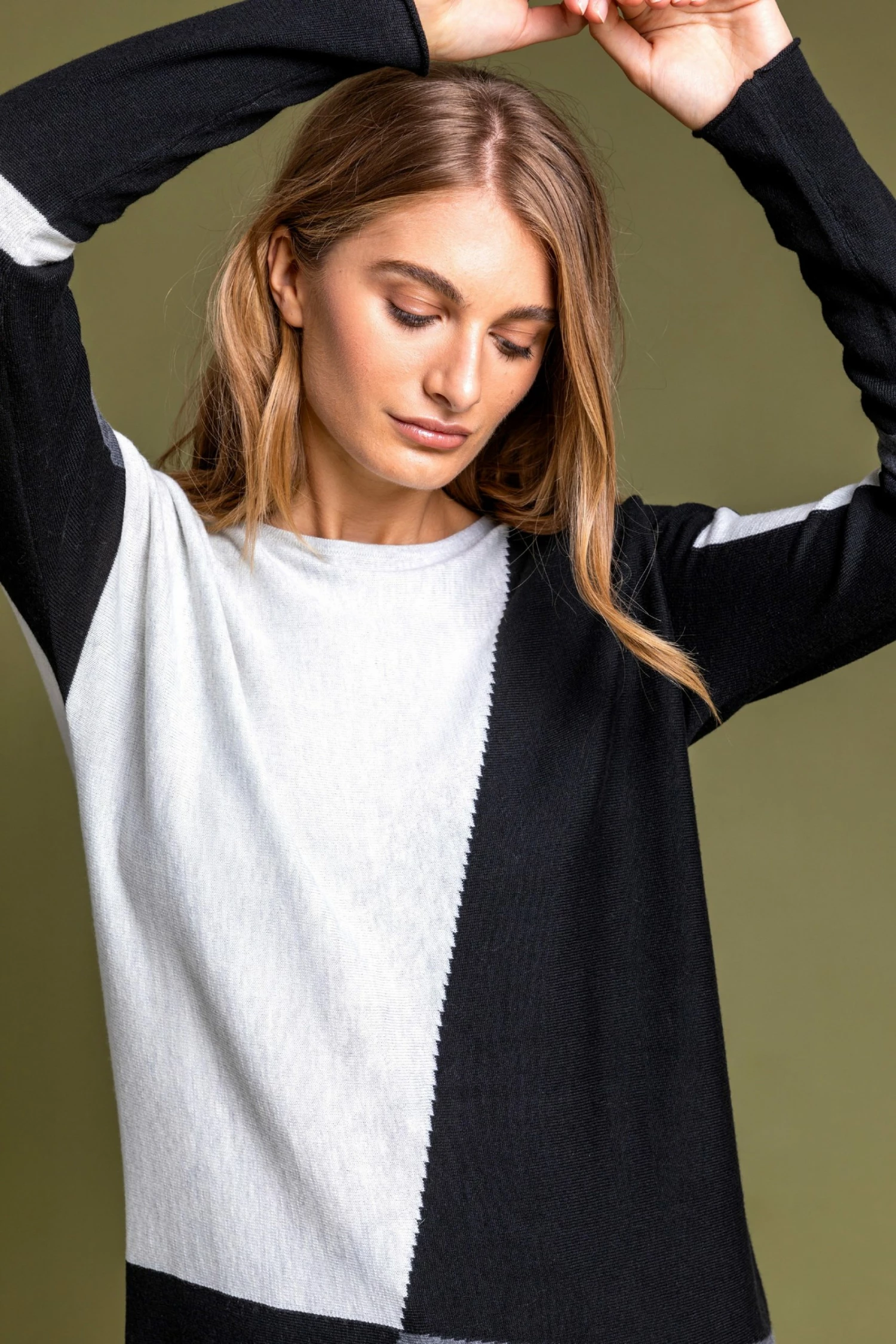 Roman Black Colour Block Crew Neck Jumper 6 Roman Black Colour Block Crew Neck Jumper - Image 4