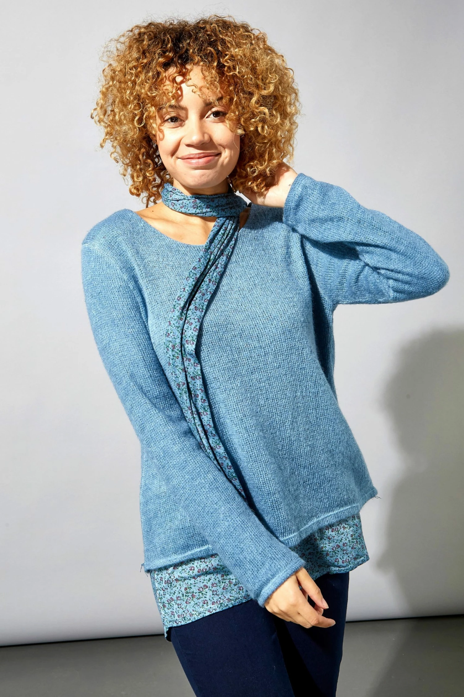 Roman Blue Overlay Knit Top And Floral Scarf 5 Roman Blue Overlay Knit Top And Floral Scarf - Image 3