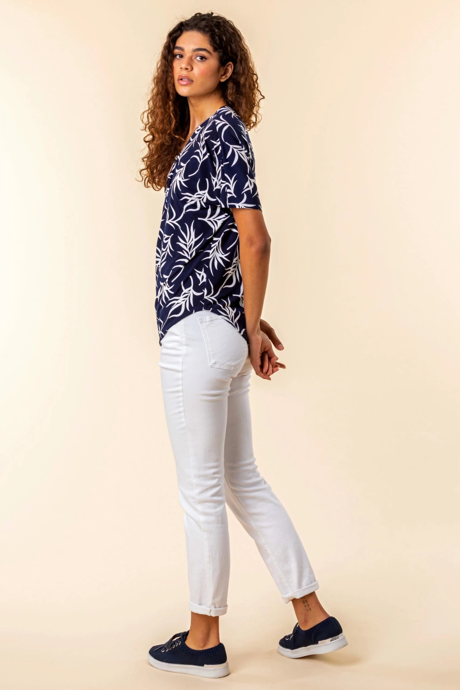 Roman Navy Leaf Puff Print Zip Top 4 Roman Navy Leaf Puff Print Zip Top - Image 2