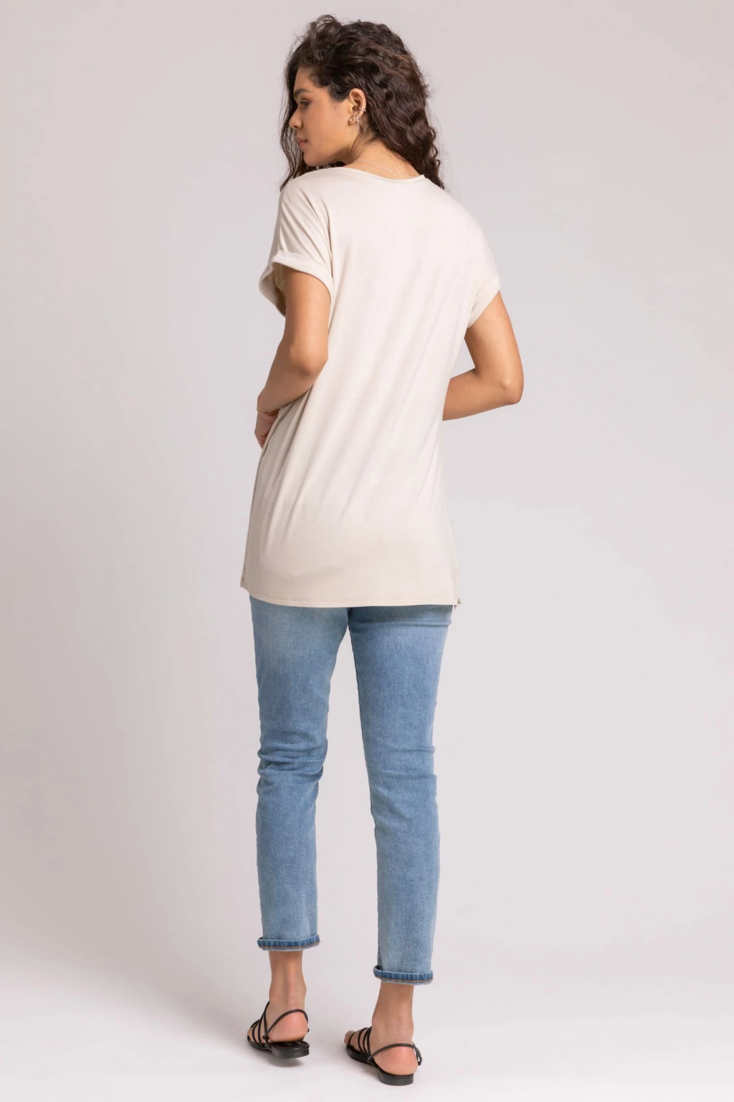 Roman Neutral Mirrored Bird Print Longline T-Shirt 4 Roman Neutral Mirrored Bird Print Longline T-Shirt - Image 2