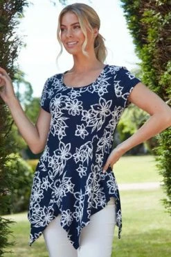 Roman Navy Floral Print Hanky Hem T-Shirt 9 Roman Navy Floral Print Hanky Hem T-Shirt -Roman Sales Shop unnamed file 9842