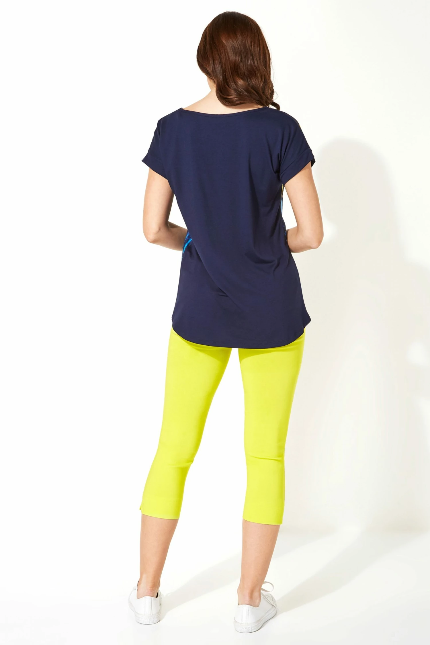 Roman Navy Abstract Leaf Print T-Shirt 5 Roman Navy Abstract Leaf Print T-Shirt - Image 3