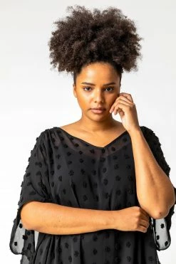 Roman Black Curve Textured Spot Batwing Top 11 Roman Black Curve Textured Spot Batwing Top -Roman Sales Shop unnamed file 9861