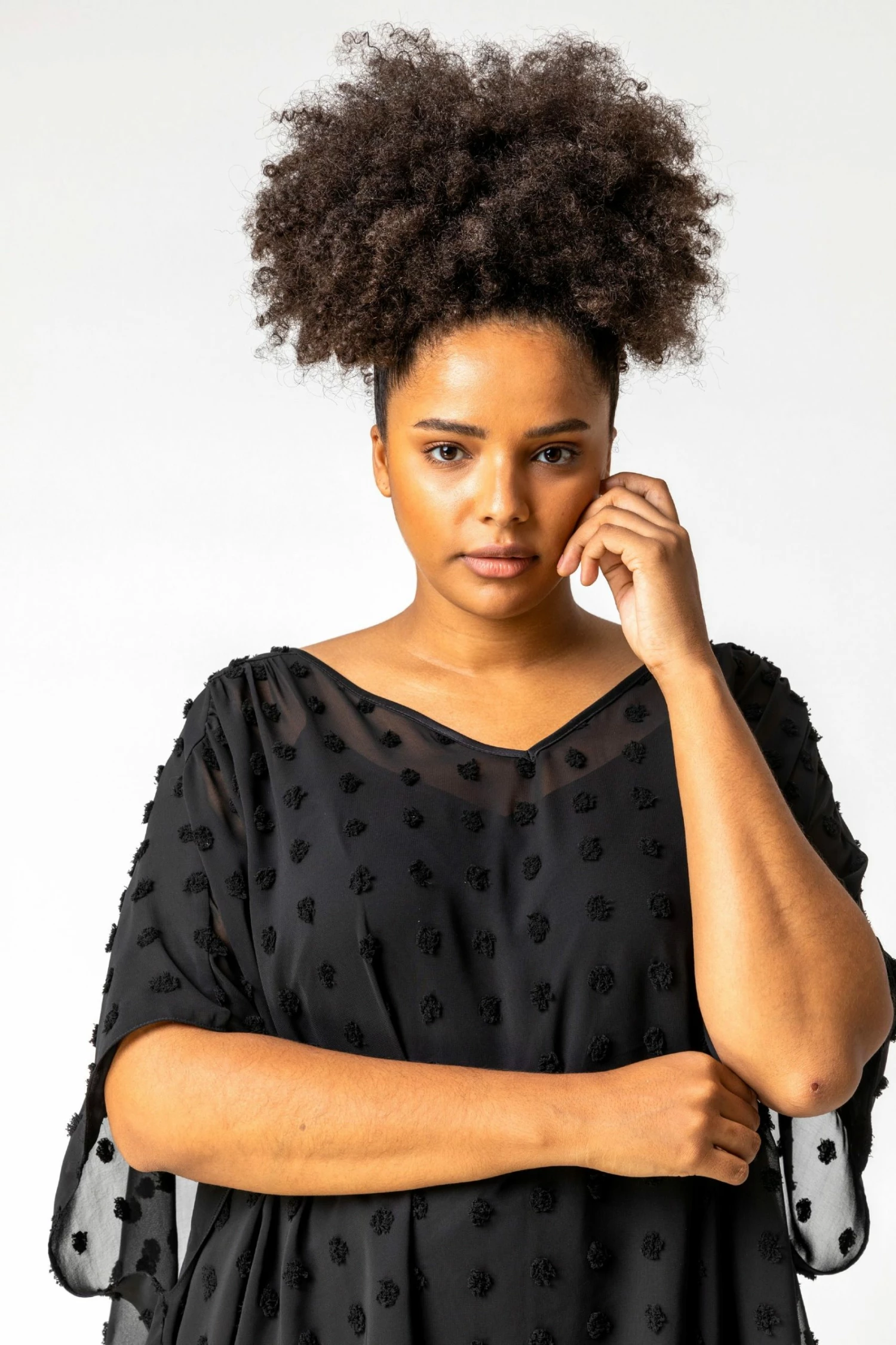 Roman Black Curve Textured Spot Batwing Top 6 Roman Black Curve Textured Spot Batwing Top - Image 4