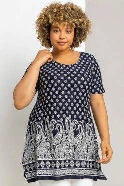 Roman Red Curve Paisley Border Print Top 13 Roman Red Curve Paisley Border Print Top -Roman Sales Shop unnamed file 9962